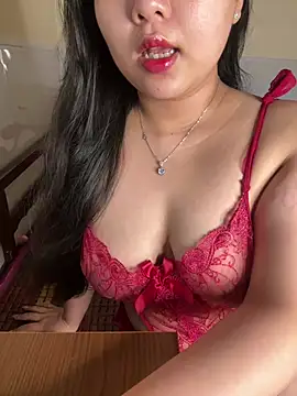 Aimee milk online show from 07/20/26, 02:41