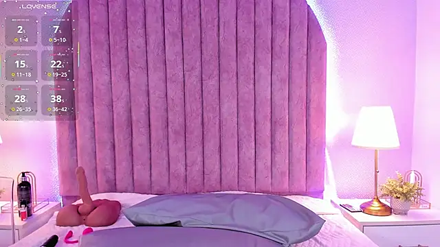 ShaylaDavis online show from 11/10/25, 04:28