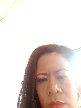 aura stp latina online show from 11/12/25, 02:39