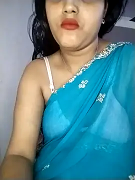 Snapshot of strip_queennn chatting on 03/02/26, 06:37 strip queennn online show from 03/02/26, 06:37