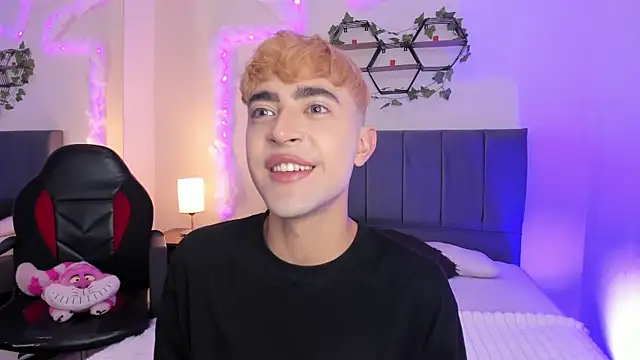 JustinCastiblanco online show from 10/28/25, 11:36