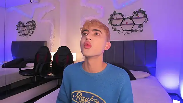 JustinCastiblanco online show from 11/01/25, 11:23