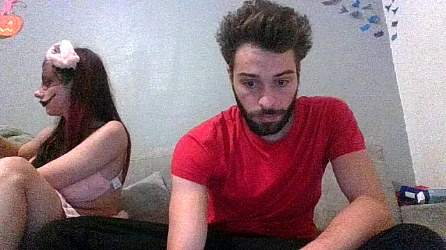 Snapshot of Lovesexe301 chatting on 10/27/25, 08:13 Lovesexe301 online show from 10/27/25, 08:13