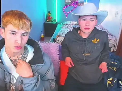Snapshot of Latin_boysxxxx chatting on 02/21/26, 04:13 Latin boysxxxx online show from 02/21/26, 04:13