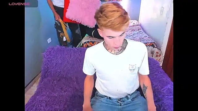 Snapshot of Latin_boysxxxx chatting on 03/04/26, 07:09 Latin boysxxxx online show from 03/04/26, 07:09