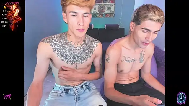 Snapshot of Latin_boysxxxx chatting on 06/12/26, 09:35 Latin boysxxxx online show from 06/12/26, 09:35