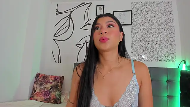 Snapshot of venus_sk chatting on 12/16/25, 02:44 venus sk online show from 12/16/25, 02:44