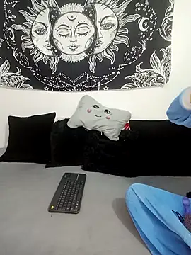 abby n emily online show from 11/13/25, 12:15