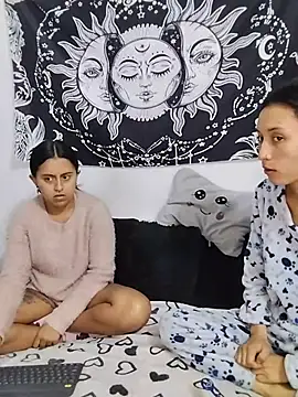 abby n emily online show from 06/03/26, 01:25
