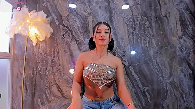 Rashel Frost  online show from 11/24/25, 09:25