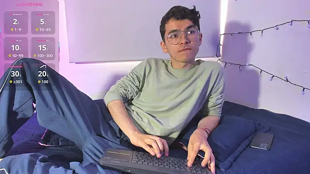 dani angel dark online show from 12/14/25, 09:30