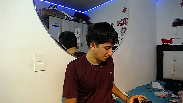 Dravith Valery online show from 12/20/25, 04:08