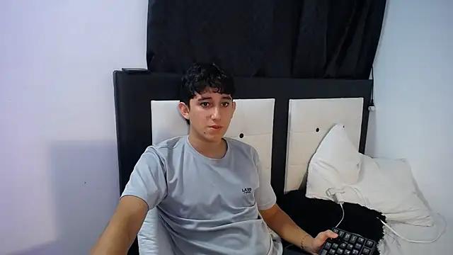 Dravith Valery online show from 02/17/26, 04:53