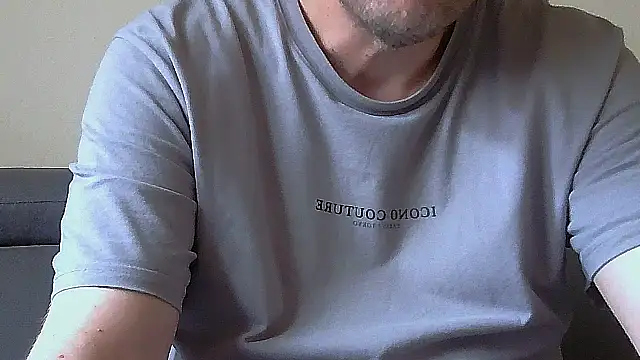 bull419M online show from 05/06/26, 01:49