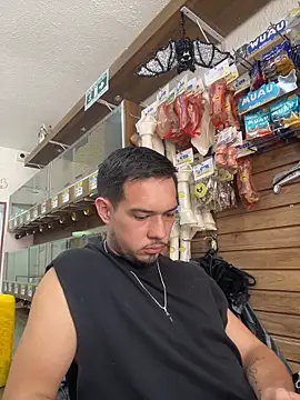 Leonardmoppet online show from 10/22/25, 06:07