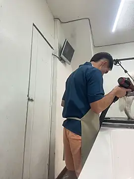 Leonardmoppet online show from 11/17/25, 09:42