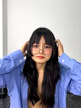 Snapshot of AnaisXoXo chatting on 11/09/25, 12:20 AnaisXoXo online show from 11/09/25, 12:20