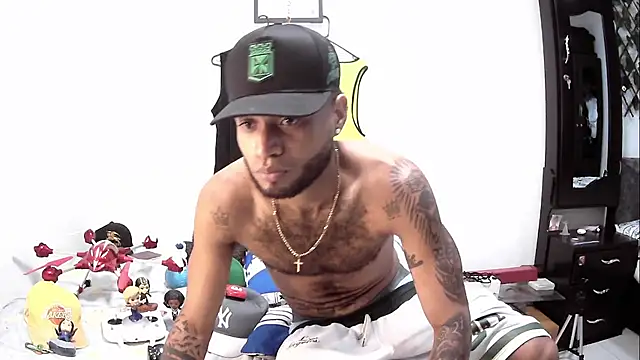 AXionX online show from 11/12/25, 10:48