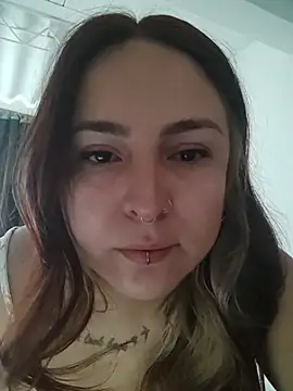 Rhosynn online show from 02/18/26, 02:57