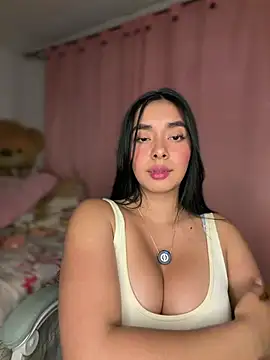 MiaSofia   online show from 05/23/26, 01:55