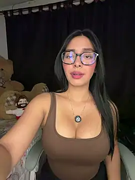 MiaSofia   online show from 07/16/26, 03:01