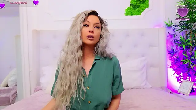 AriannaSins online show from 05/06/26, 12:21