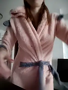 SandyCassie online show from 11/05/25, 07:52