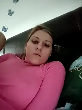 SandyCassie online show from 11/12/25, 11:54