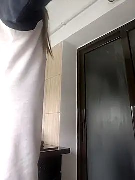 SandyCassie online show from 05/10/26, 05:45
