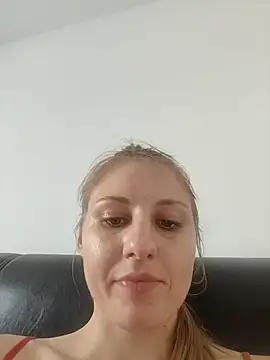 SandyCassie online show from 06/24/26, 07:07