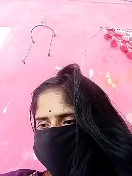 Snapshot of Rajni_chauhan chatting on 05/14/26, 10:22 Rajni chauhan online show from 05/14/26, 10:22