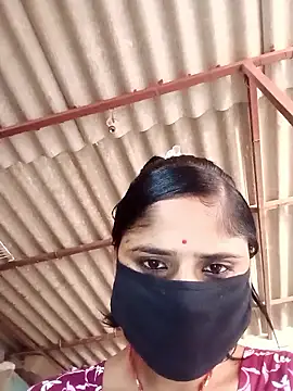 Snapshot of Rajni_chauhan chatting on 05/24/26, 07:13 Rajni chauhan online show from 05/24/26, 07:13