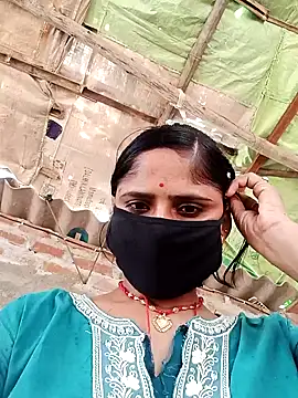 Snapshot of Rajni_chauhan chatting on 05/25/26, 06:52 Rajni chauhan online show from 05/25/26, 06:52