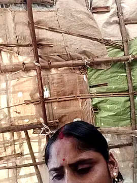 Snapshot of Rajni_chauhan chatting on 05/27/26, 05:48 Rajni chauhan online show from 05/27/26, 05:48