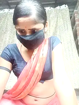 Snapshot of Rajni_chauhan chatting on 06/03/26, 05:18 Rajni chauhan online show from 06/03/26, 05:18