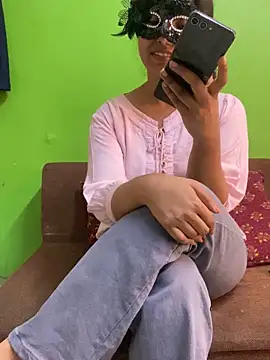 Snapshot of darkdoll007 chatting on 03/10/26, 08:52 darkdoll007 online show from 03/10/26, 08:52