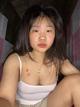 Snapshot of bumbaba chatting on 11/19/25, 10:15 bumbaba online show from 11/19/25, 10:15