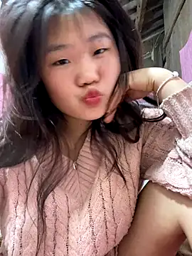 Snapshot of bumbaba chatting on 12/19/25, 08:21 bumbaba online show from 12/19/25, 08:21