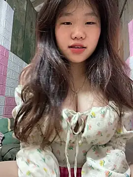 Snapshot of bumbaba chatting on 03/13/26, 01:12 bumbaba online show from 03/13/26, 01:12