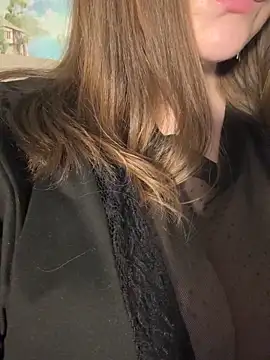 Snapshot of Curvy__Goddess chatting on 11/05/25, 03:50 Curvy Goddess online show from 11/05/25, 03:50