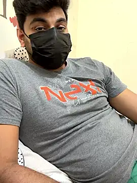 Snapshot of Handsome8677 chatting on 01/10/26, 11:56 Handsome8677 online show from 01/10/26, 11:56