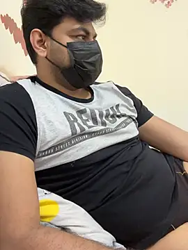 Snapshot of Handsome8677 chatting on 01/19/26, 07:12 Handsome8677 online show from 01/19/26, 07:12