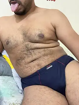 Snapshot of Handsome8677 chatting on 02/01/26, 08:35 Handsome8677 online show from 02/01/26, 08:35