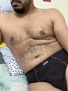 Snapshot of Handsome8677 chatting on 02/02/26, 09:41 Handsome8677 online show from 02/02/26, 09:41