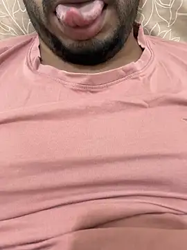 Snapshot of Handsome8677 chatting on 03/17/26, 11:08 Handsome8677 online show from 03/17/26, 11:08