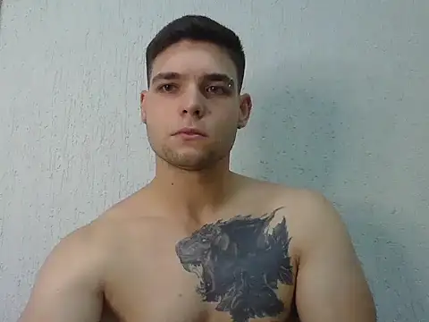 Snapshot of Zure-xxx chatting on 01/07/26, 07:16 Zure-xxx online show from 01/07/26, 07:16