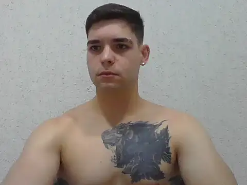 Snapshot of Zure-xxx chatting on 03/14/26, 02:50 Zure-xxx online show from 03/14/26, 02:50