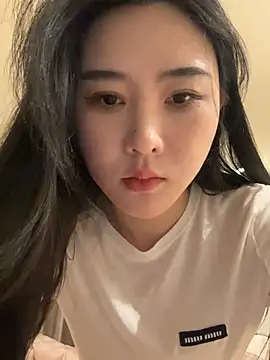 Snapshot of anqi6376 chatting on 03/10/26, 02:33 anqi6376 online show from 03/10/26, 02:33