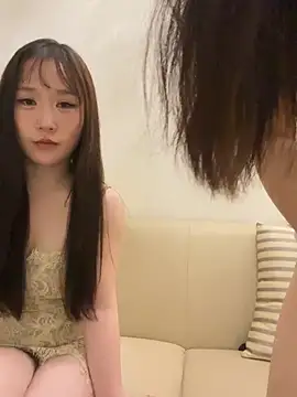 Snapshot of anqi6376 chatting on 04/15/26, 04:03 anqi6376 online show from 04/15/26, 04:03