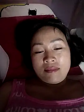 Spring-mky online show from 11/29/25, 09:51